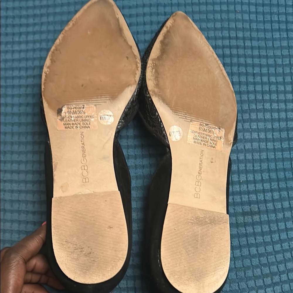 Bcbgeneration Black Leather/Fabric Upper Lace Fla… - image 3